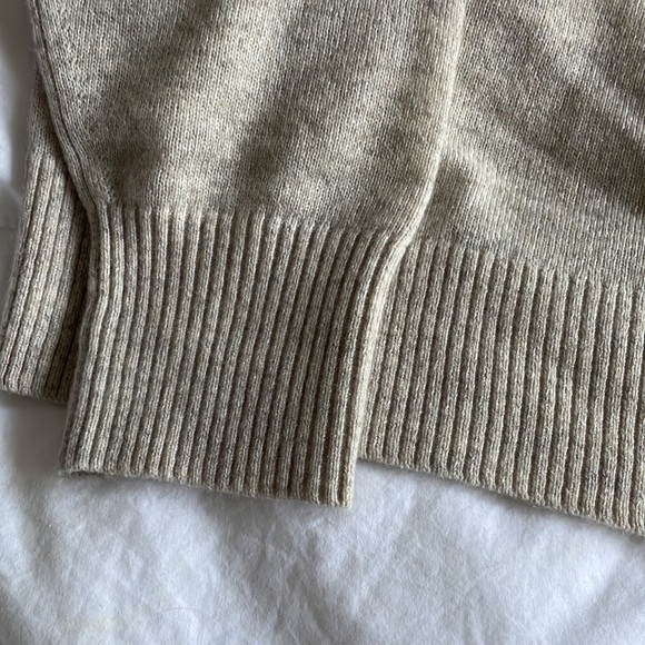 Everlane cashmere polo sweater in tan - Picture 4 of 4